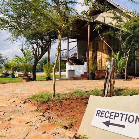 Oldonyo Orok Lodge Kajiado 외부 사진