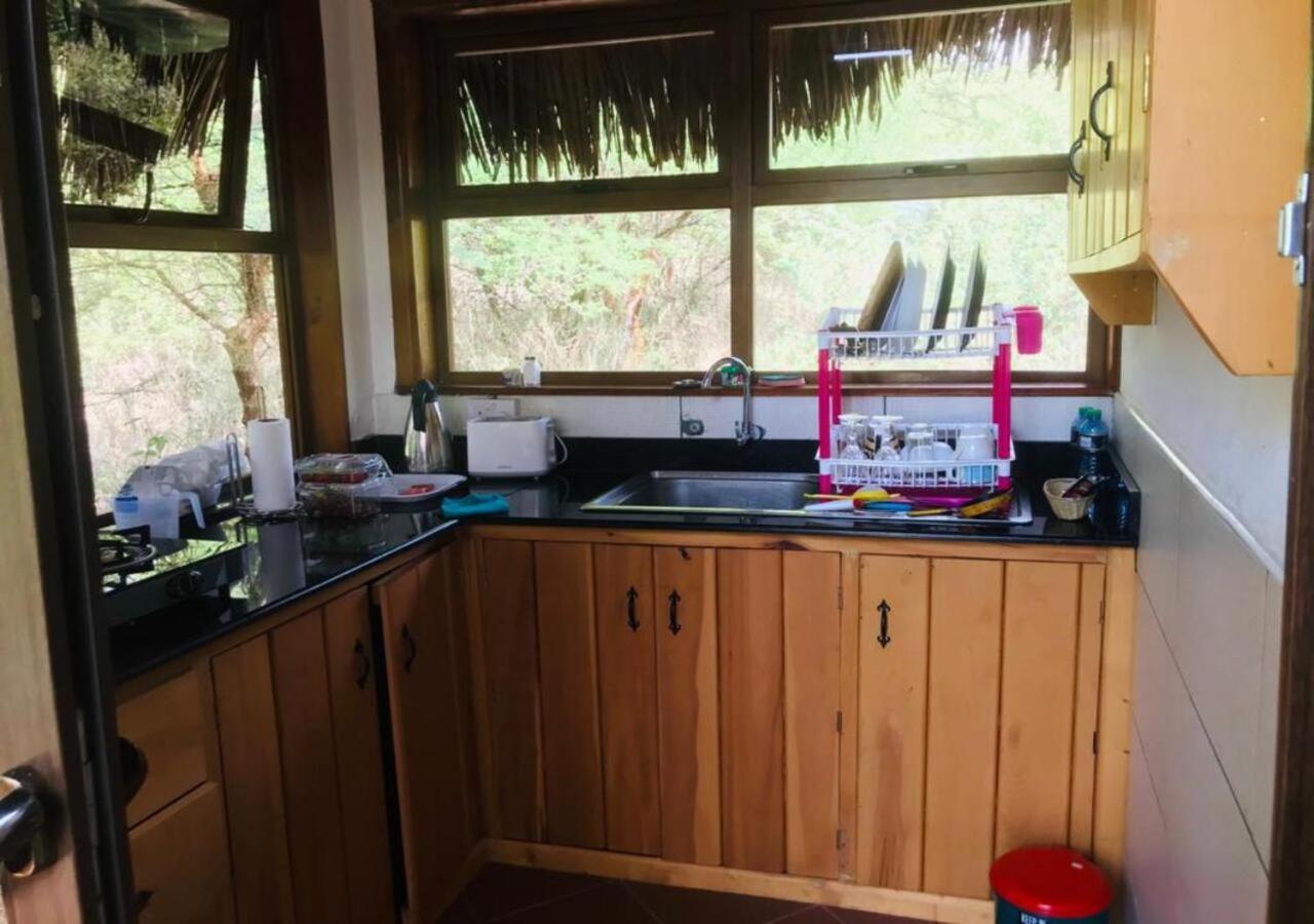 Oldonyo Orok Lodge Kajiado 외부 사진