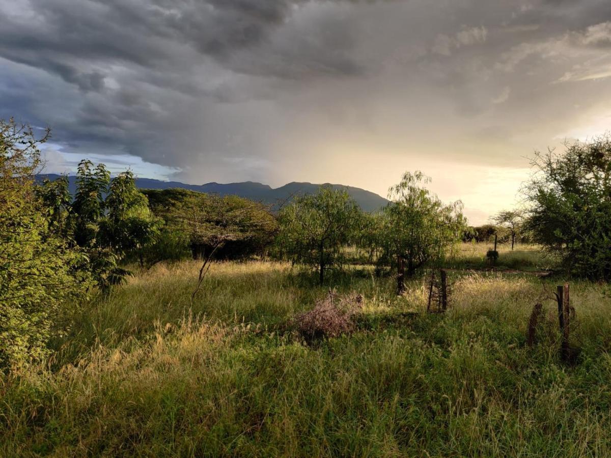 Oldonyo Orok Lodge Kajiado 외부 사진